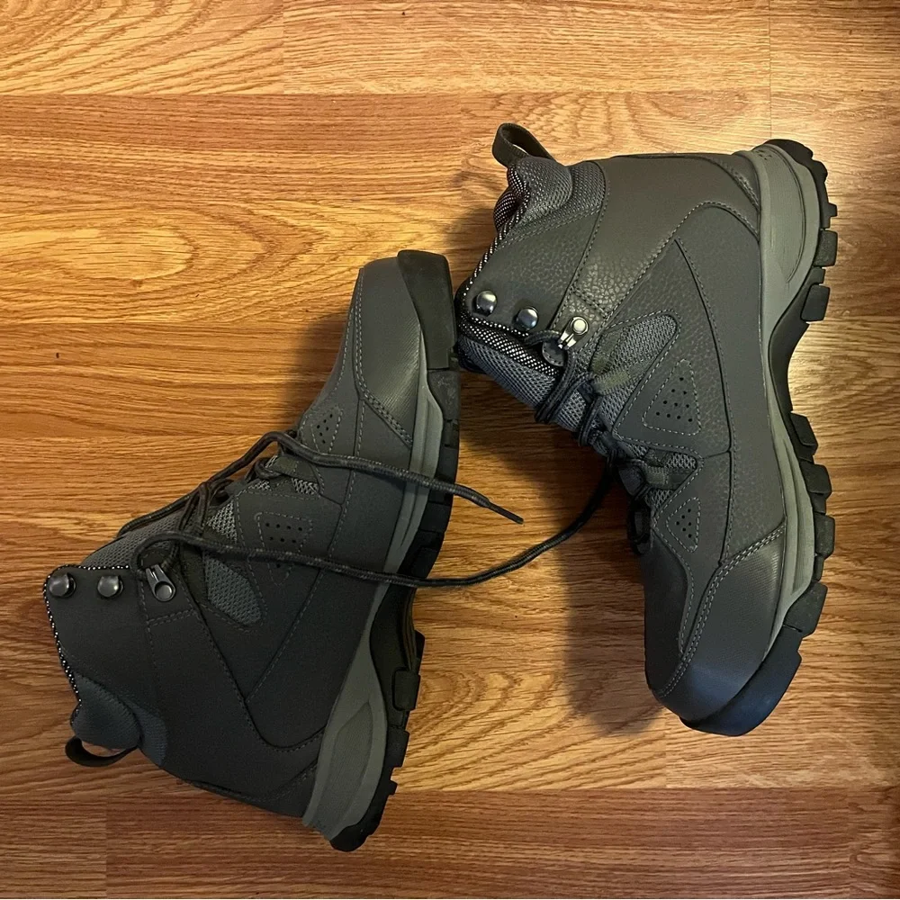 Columbia Men's Waterproof Boots